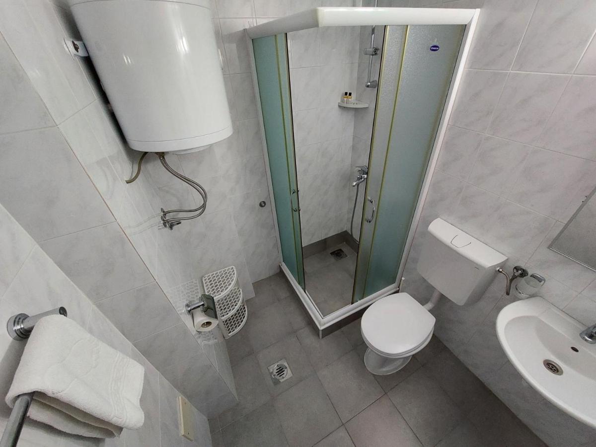 Apartmani Dalex ブドヴァ エクステリア 写真