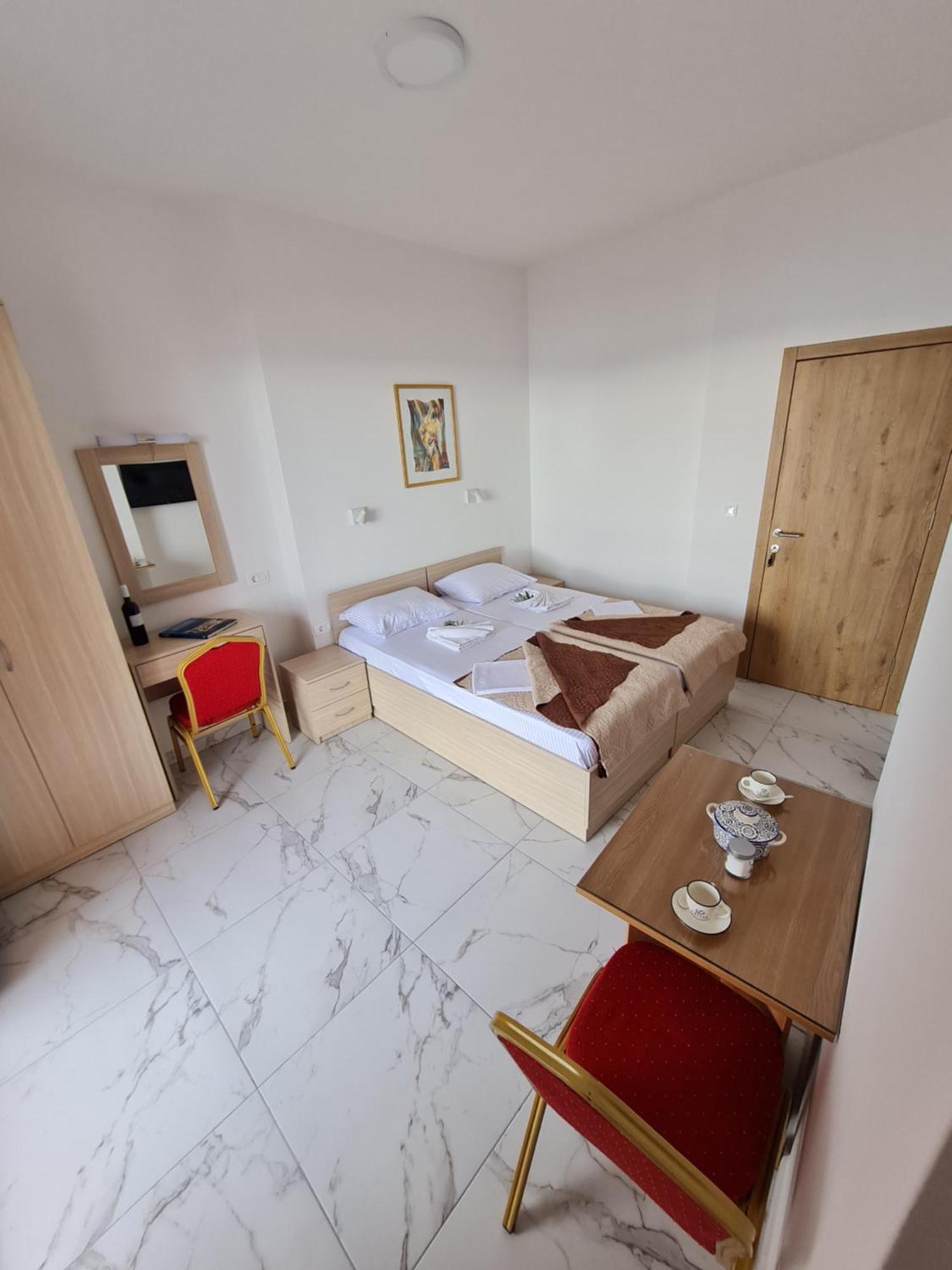 Apartmani Dalex ブドヴァ エクステリア 写真
